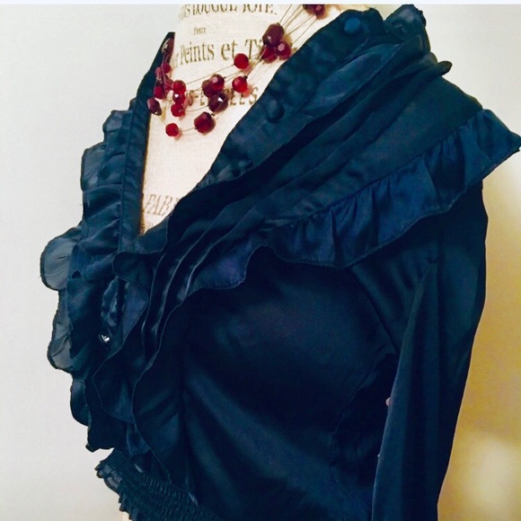 Victorian Ruffle Top - Picture 7 of 9